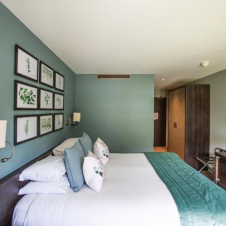 Hogarths Hotel Solihull Bagian luar foto