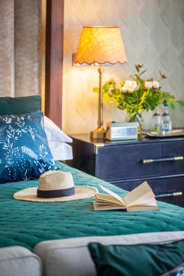 Hogarths Hotel Solihull Bagian luar foto